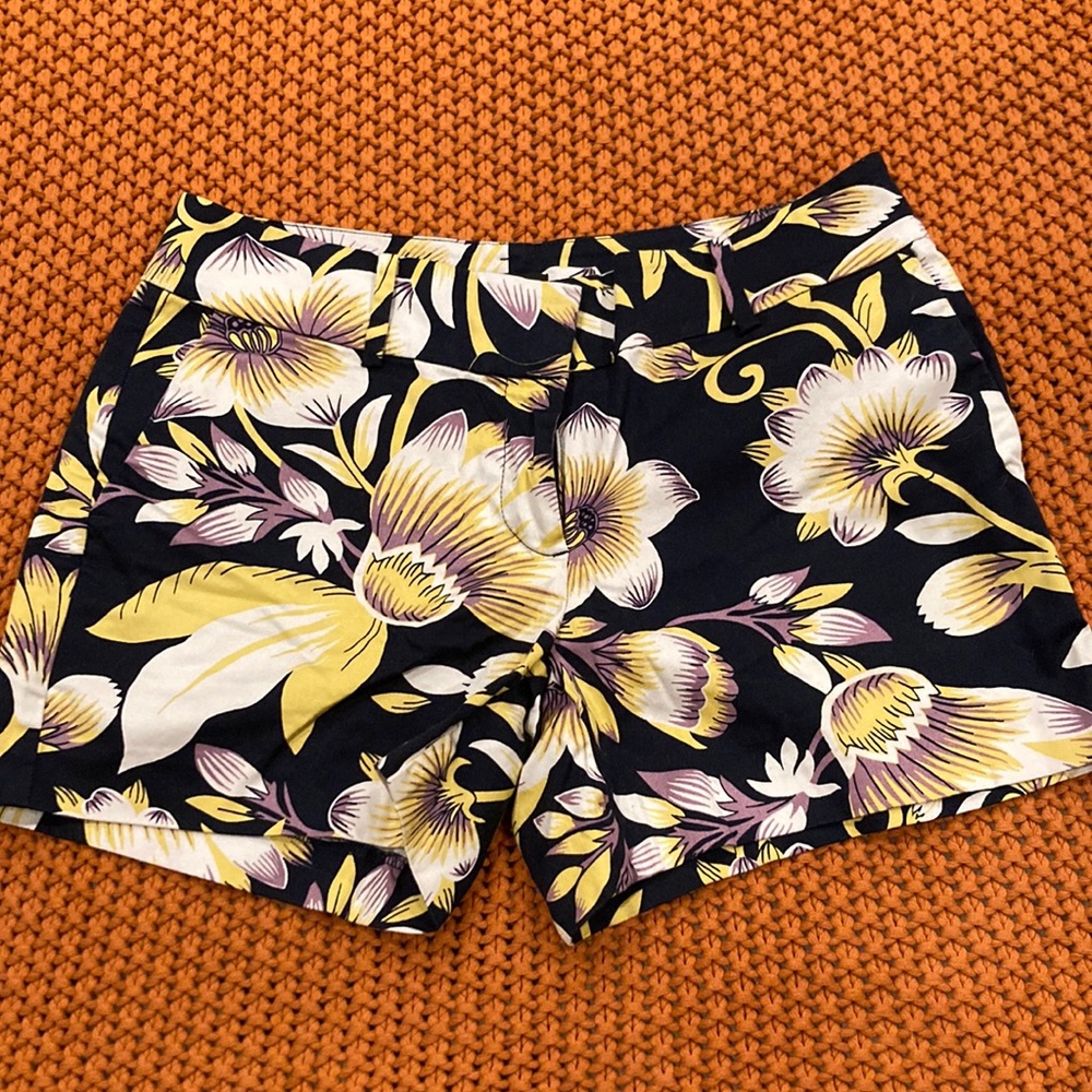 Ann Taylor Petite Flower Shorts